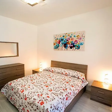Apartamento Your In Letojanni