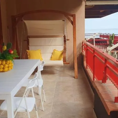 Apartamento Your In Letojanni